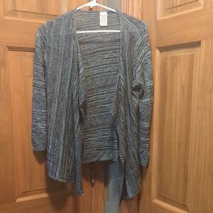 Women's Vintage Black & White Sweater